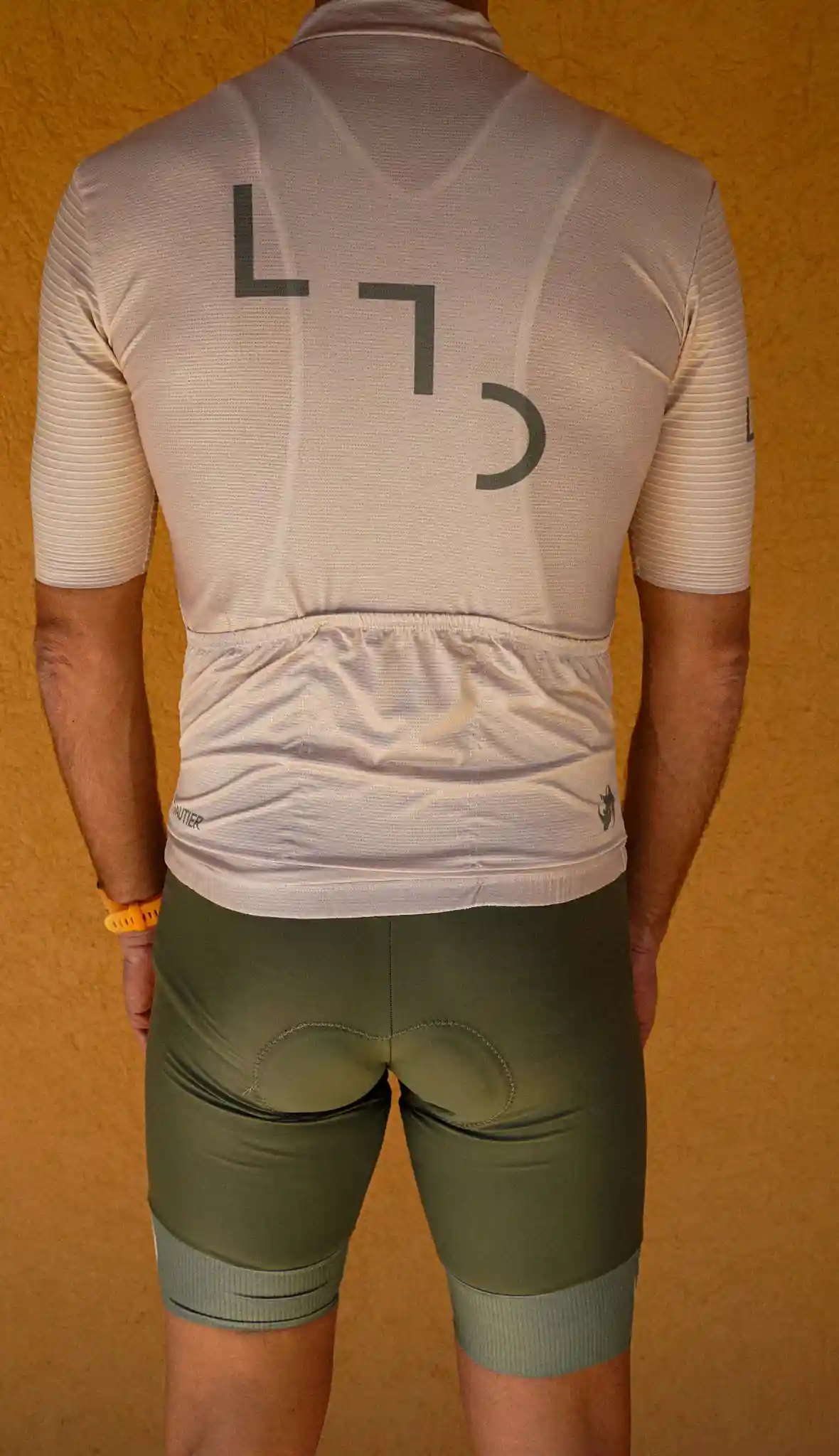 Image d'illustration principale du produit Jersey Coffee Ride (Crème) par LTD Coaching