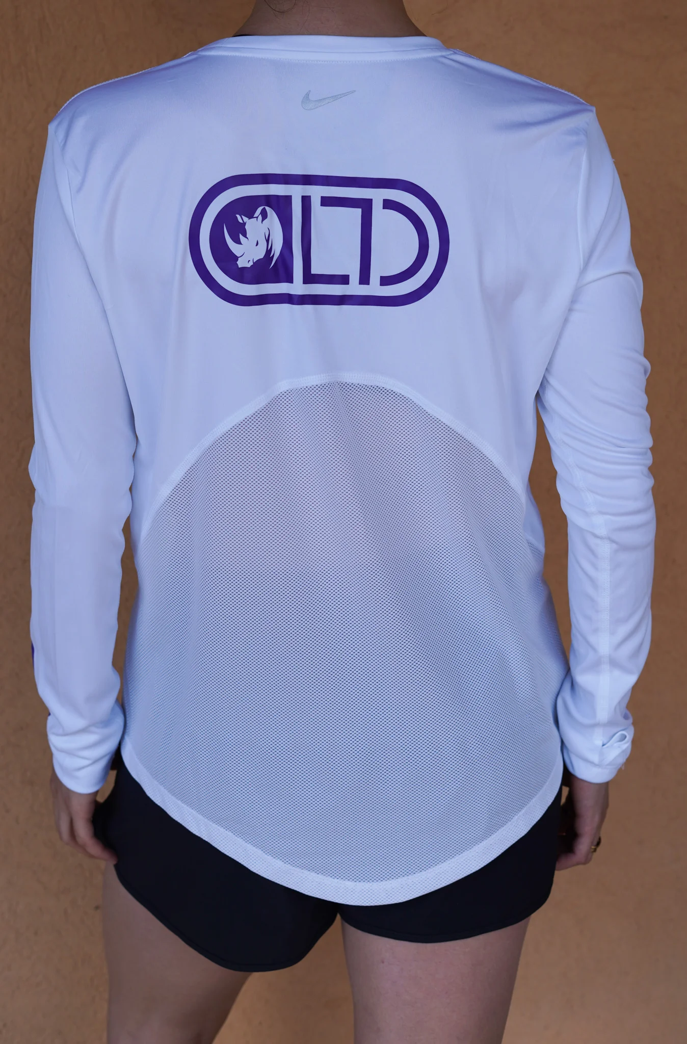 Image d'illustration principale du produit T-Shirt Running ML (Blanc) par LTD Coaching