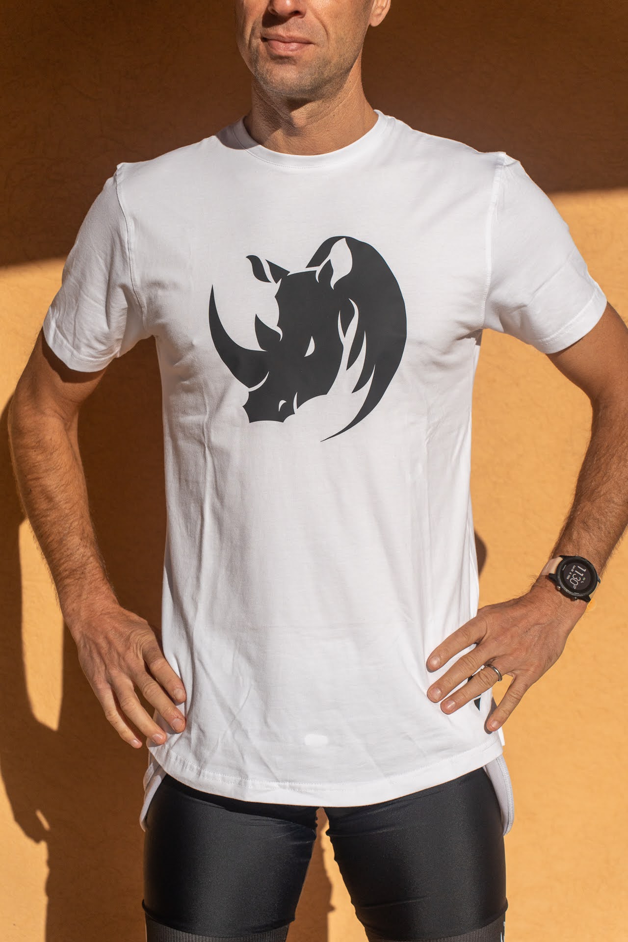 Image d'illustration principale du produit T-Shirt Podium MC (Blanc) par LTD Coaching