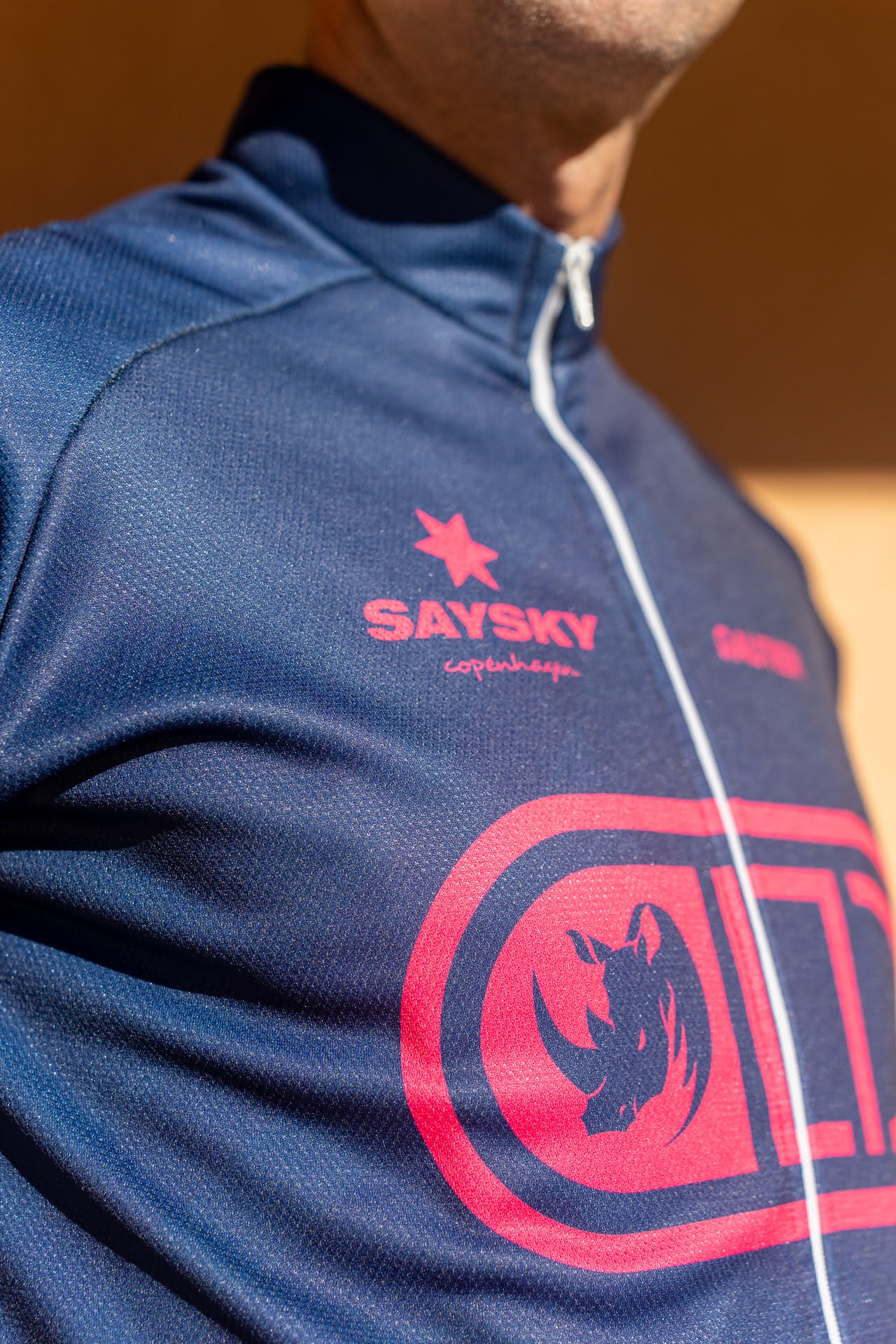 Image d'illustration principale du produit Veste de mi-saison (Bleu/Rose) par LTD Coaching