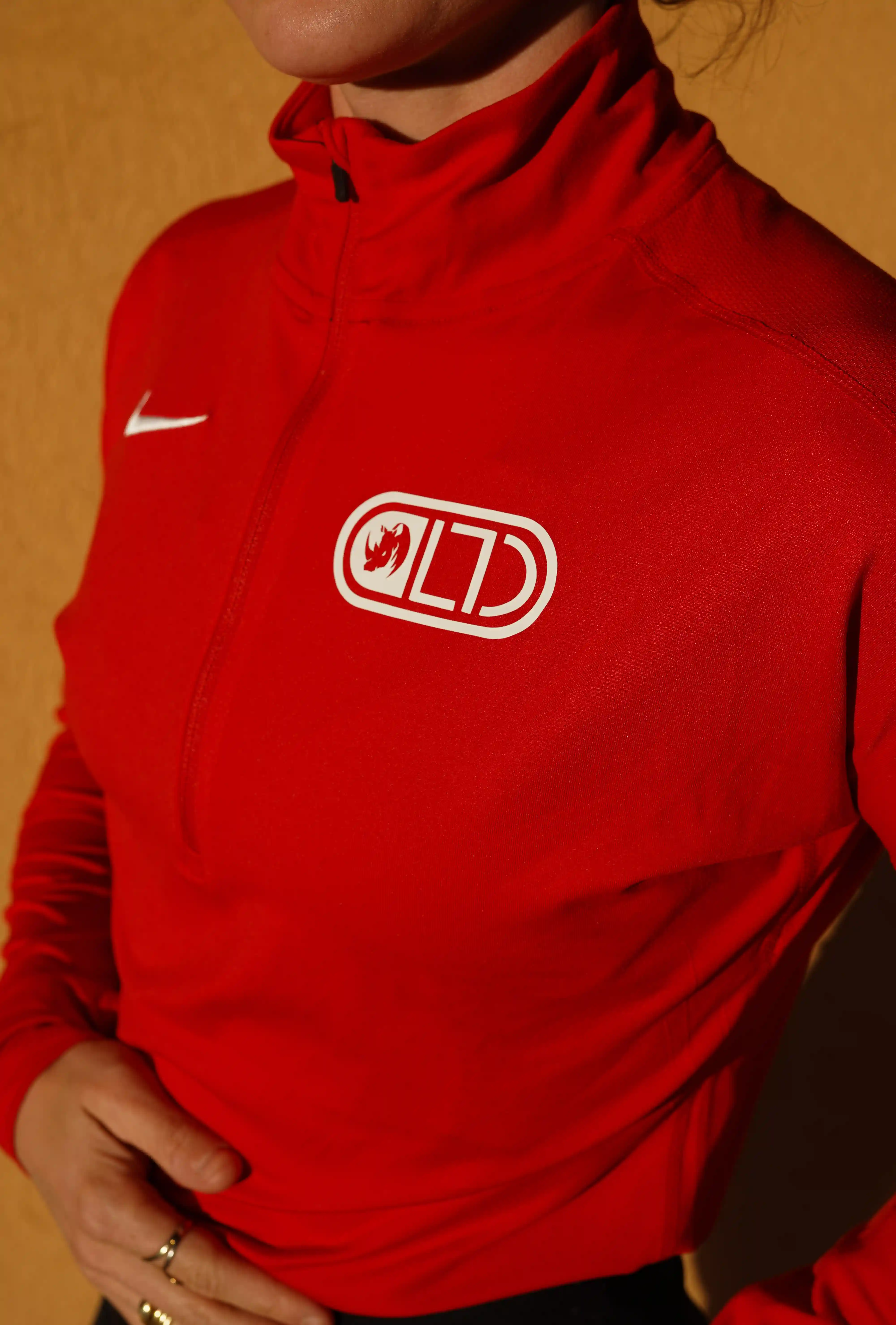 Image d'illustration principale du produit Veste Running ML (Rouge) par LTD Coaching